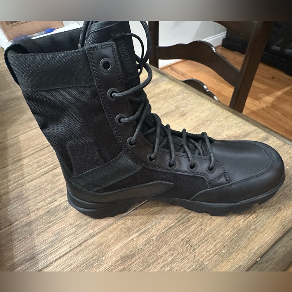 Viktos Johnny combat SF boots men’s size 9